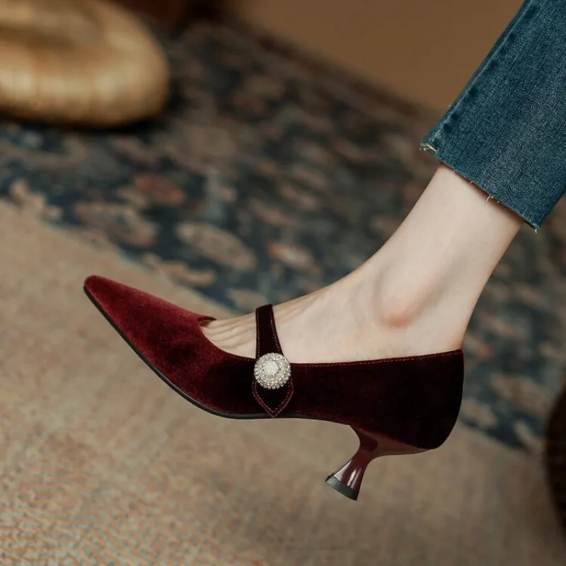 Wine Red Pointed Toe Mary Jane - огляд і ціна Vintage Old Fashion