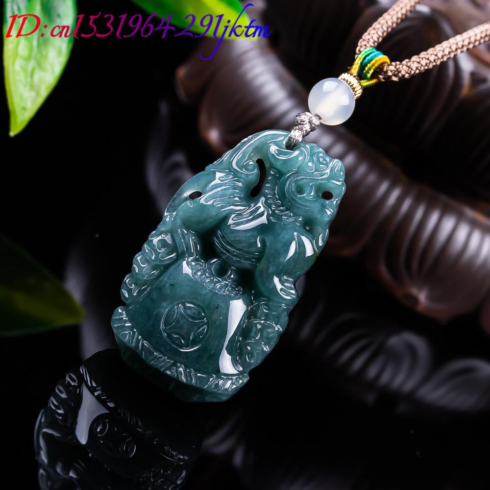 Burmese Jadeite Pixiu Pendant  - огляд і ціна Vintage Fashion Designer