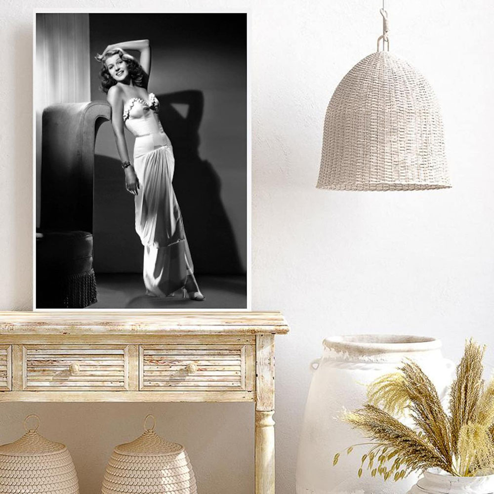 Rita Hayworth Poster,Black and - огляд і ціна Vintage Fashion Prints For Wall