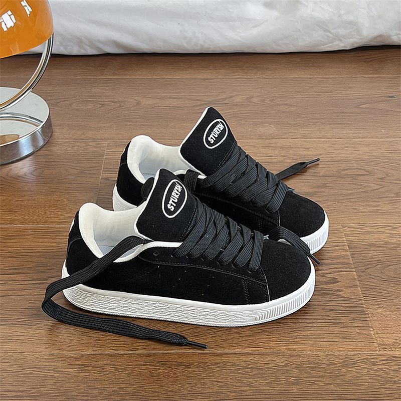 Couple's Sneakers 2025 Autumn  - огляд і ціна Vintage Fashion Trends 2025